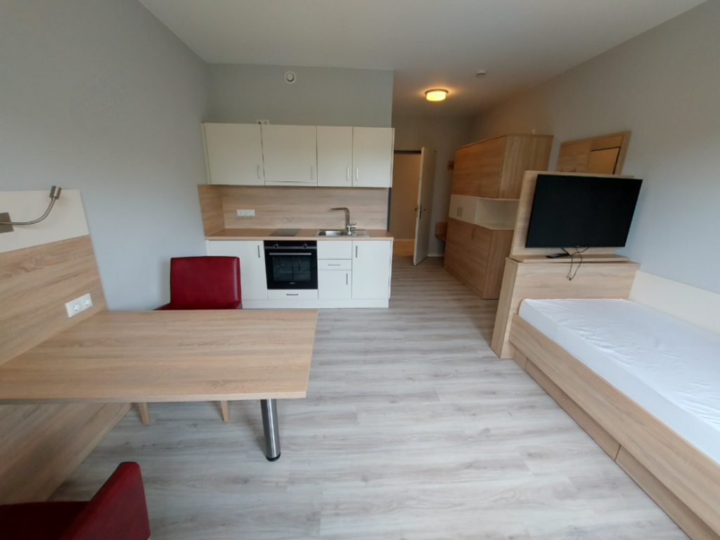 Zimmer 20.01-Photoroom
